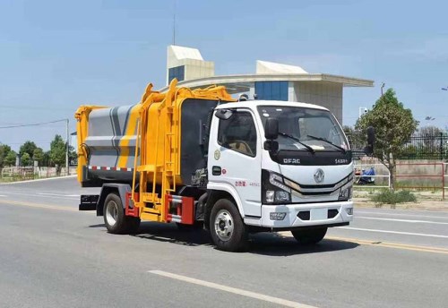 多利卡側裝壓縮垃圾車（國六）
