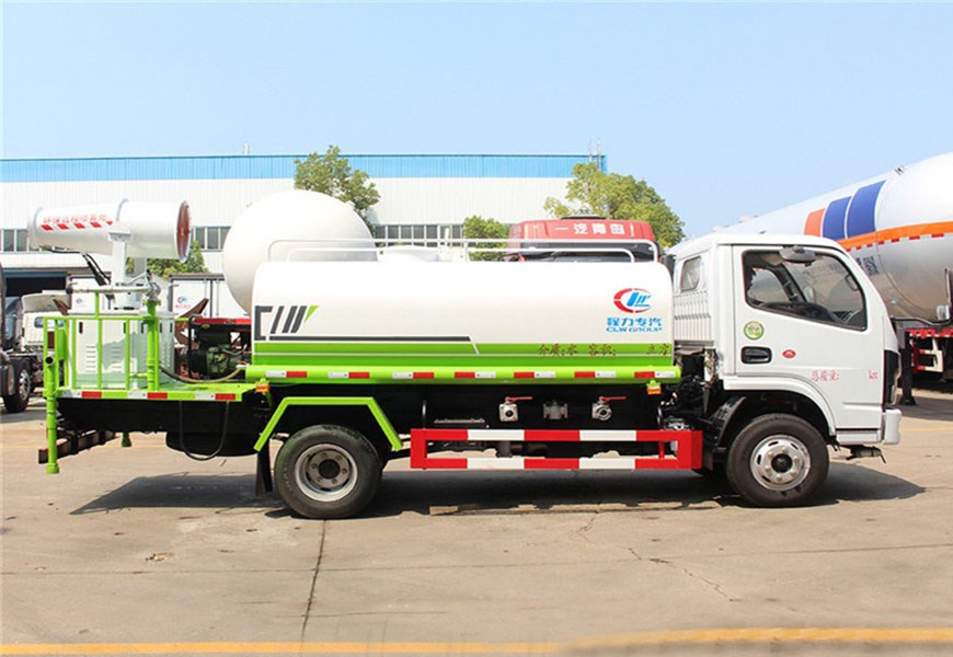 東風多利卡5噸綠化噴灑車圖片